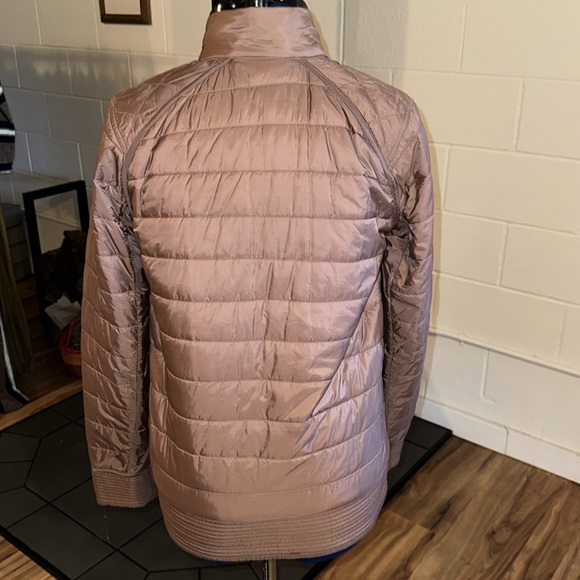 EUC Lululemon Moto Puffer - Picture 3 of 4